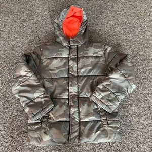 BOYS’ Army Green Camo Jacket - Sz  XXL ((18)